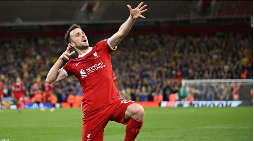 ليفربول يُحيي الذكرى الأولى لرحيل ديوجو جوتا برسالة مؤثرة.. وتمثال “Forever 20” يخلد أسطورة الرقم 20