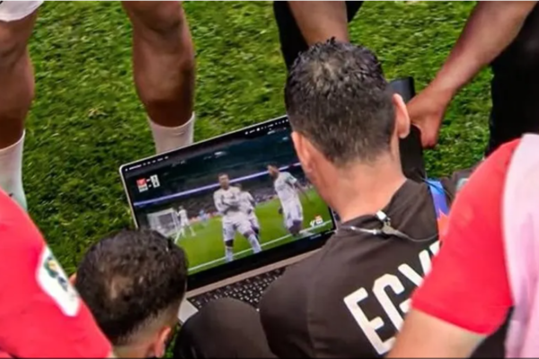سر مبابي في تأهل مصر التاريخي.. كيف فضح فيديو واحد حارس أستراليا قبل ركلات الترجيح؟