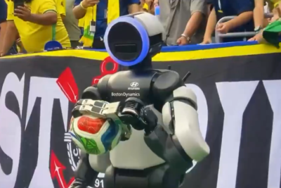 التكنولوجيا تكتب التاريخ في المونديال.. روبوت “أطلس” يفاجئ الجماهير داخل أرضية الملعب باحتفالية هالاند