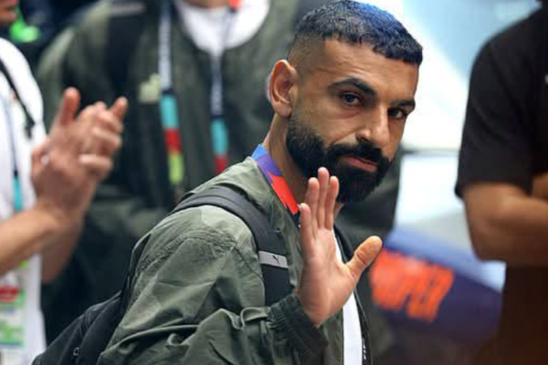 ليفربول يتفادى “غلطة بـ50 مليون يورو” بعد رحيل محمد صلاح.. وتقارير تكشف السبب