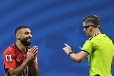 «العالم ينصف مصر».. صحف دولية تهاجم التحكيم وتؤكد: الفراعنة غادروا كأس العالم مرفوعي الرأس