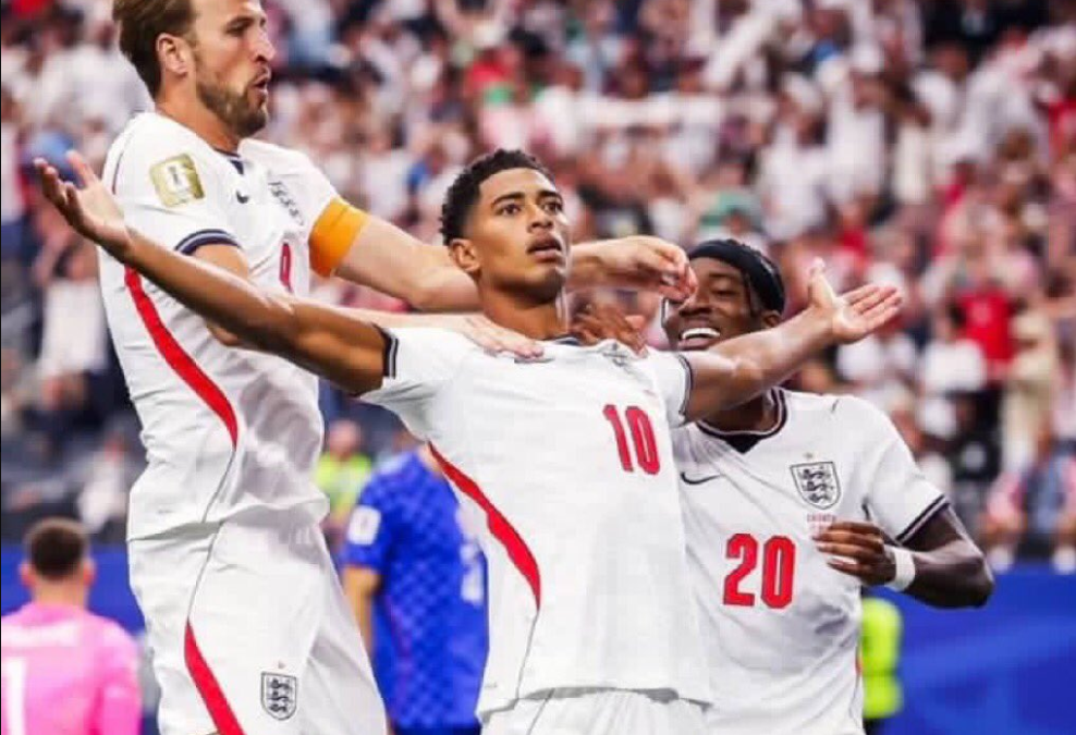 بعد صدمة الخروج من كأس العالم.. رسالة غير متوقعة تبكي بيلينجهام وتكشف كواليس مؤثرة داخل معسكر إنجلترا