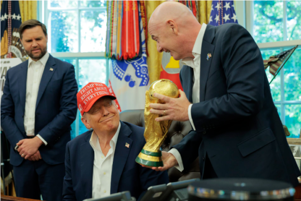 ترامب وسانشيز و«خواتم الأبطال».. كواليس استثنائية تسبق نهائي كأس العالم 2026