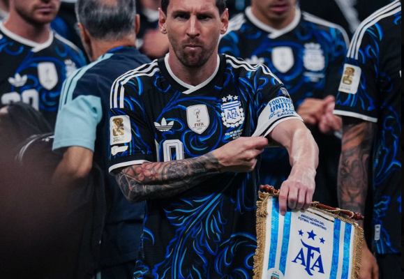 ميسي يكشف كواليس اللحظات الأخيرة قبل نهائي كأس العالم 2026.. ماذا قصد بقوله “انسوا كل شيء”؟