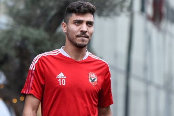 بموافقة الأهلي.. المصري يفتح باب المفاوضات مع محمد شريف واللاعب يؤجل قراره 24 ساعة