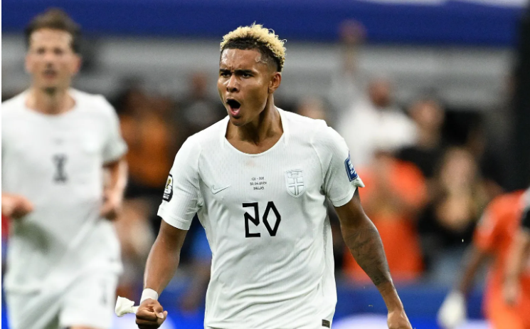 أرسنال وتوتنهام يتنافسان على ضم نوسا بعد تألقه في كأس العالم 2026