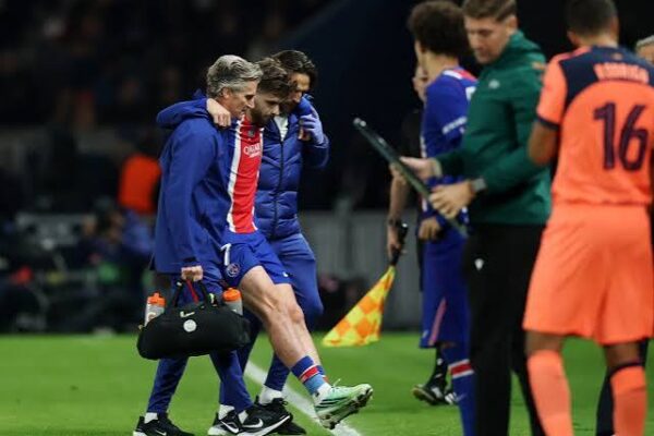 رباعية برشلونة تترك أثرًا مؤلمًا في باريس.. تطور صادم بشأن كفاراتسخيليا